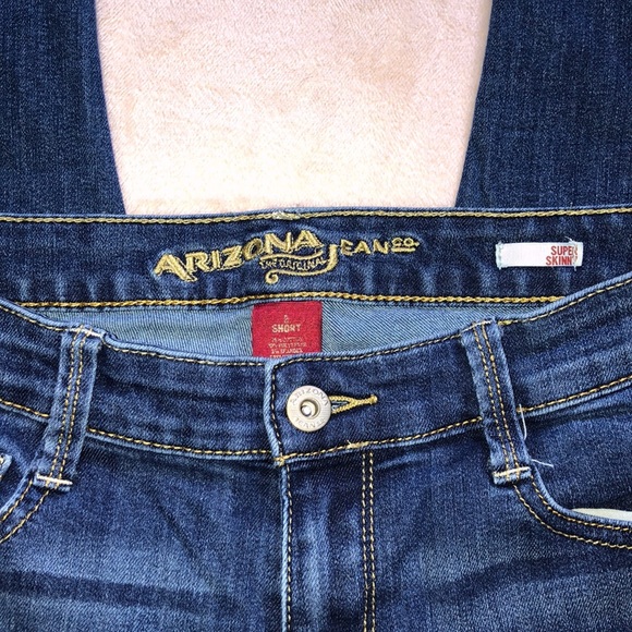 Arizona Brand Jeans - Picture 3 of 4